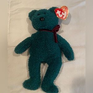 Ty 2001 “Holiday Teddy” Collectible  Beanie Baby with tag attached
